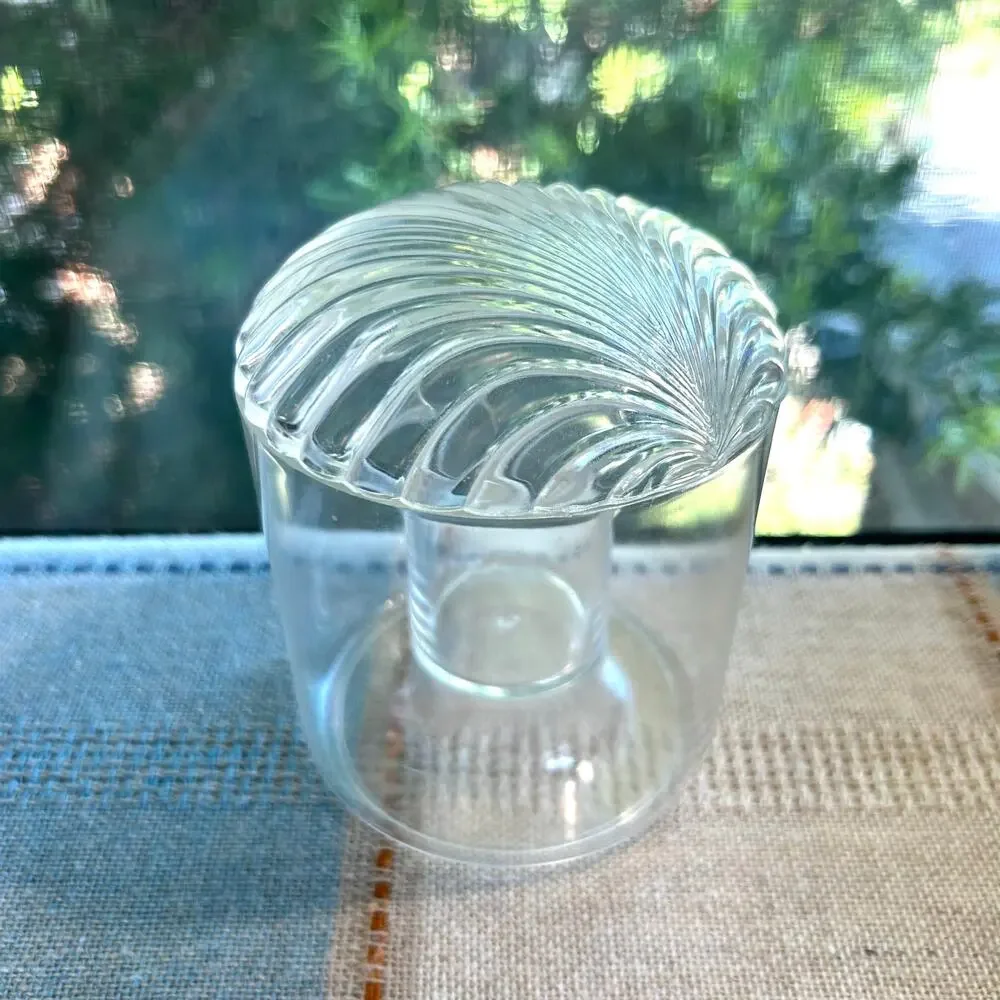 Vintage Lucite Vanity Jar with Seashell Lid – Acrylic Powder Jar Storage